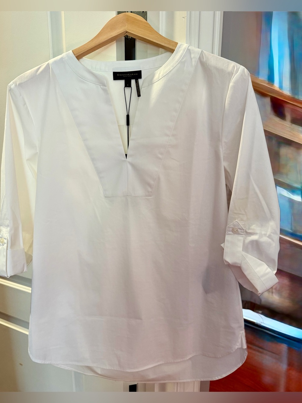 Donna Karan New York V Neck Tunic  Blouse with 3/4 Sleeves